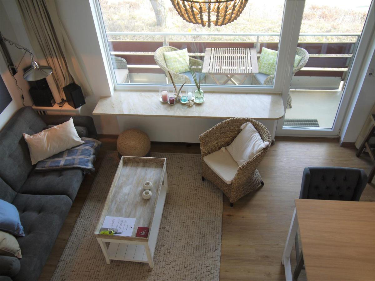 Sea View Apartment *